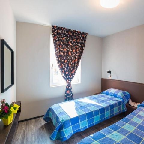 APPARTEMENT 2 personen - superior tweekamerappartement met uitzicht op het meer