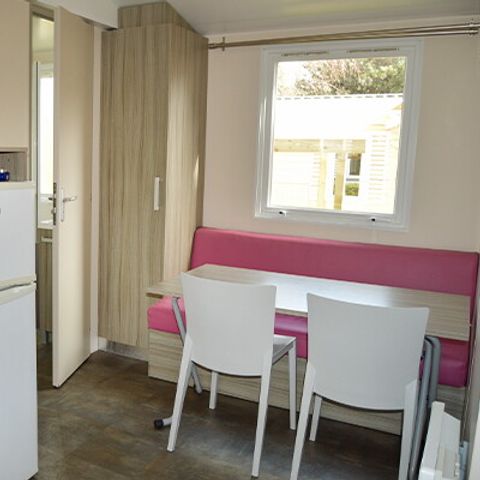 Stacaravan 4 personen - Stacaravan | Klassiek | 2 Slaapkamers | 4 Pers. | Single terras
