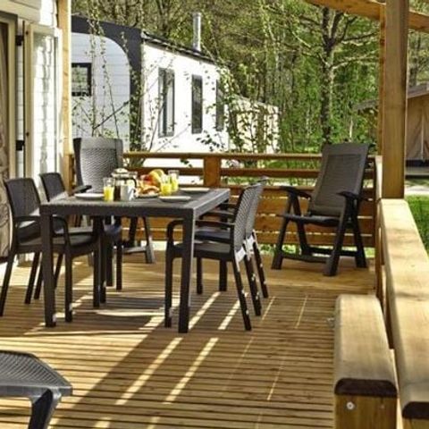 Stacaravan 6 personen - Premium | 3 slaapkamers | 6 pers. | Terras Lounge | Air-con.