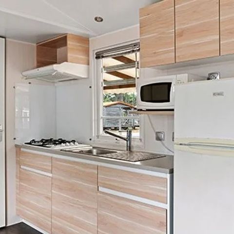 Stacaravan 6 personen - Mobile-home | Comfort XL | 3 slaapkamers | 6 pers | Verhoogd terras | Airconditioning | TV