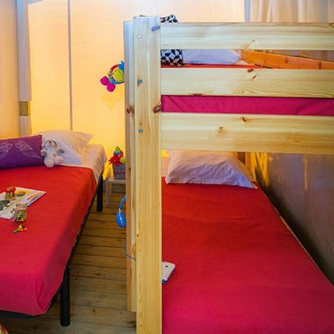 Tent 5 personen - Eco-Lodge | 2 slaapkamers | Capaciteit 4/5 personen | Geen sanitaire voorzieningen