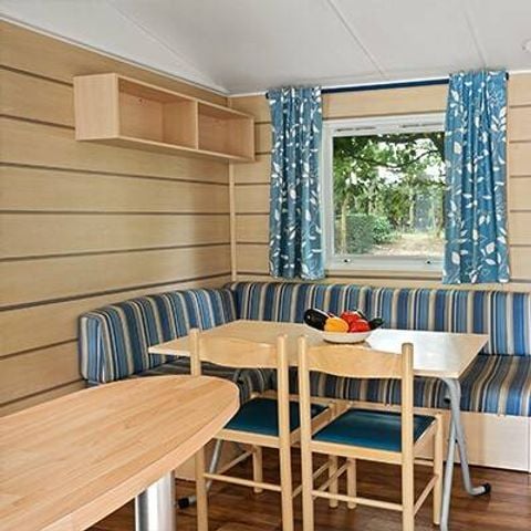 Stacaravan 4 personen - Stacaravan | Klassiek | 2 Slaapkamers | 4 Pers. | Verhoogd terras