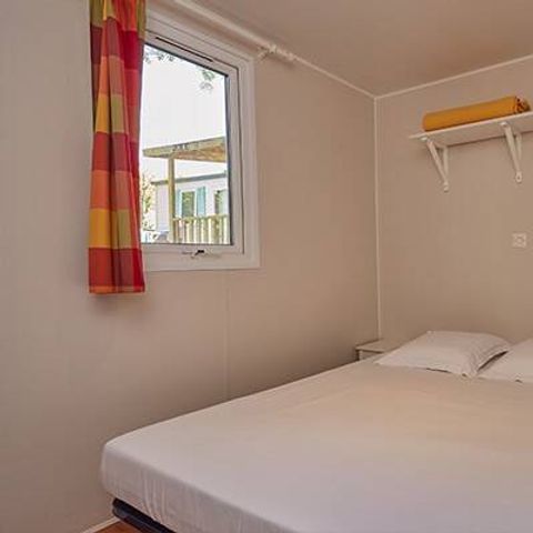 Stacaravan 6 personen - Stacaravan | Klassiek | 2 Slaapkamers | 4/6 Pers. | Verhoogd terras