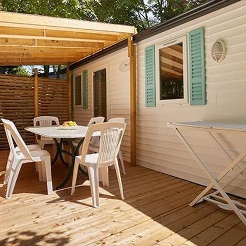 Stacaravan 6 personen - Stacaravan | Klassiek | 2 Slaapkamers | 4/6 Pers. | Verhoogd terras
