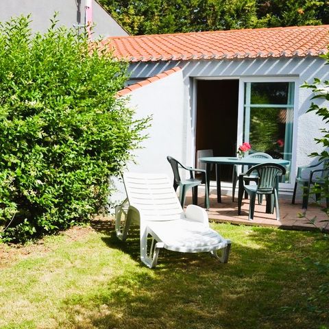 Studio 4 personen - TV - PLANCHA