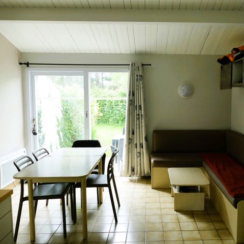Studio 4 personen - TV - PLANCHA