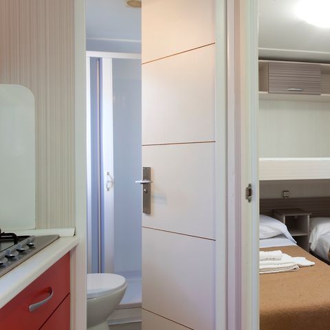 Stacaravan 4 personen - SENZA VISTA LAGO 24mq terrazzo/veranda chiuso