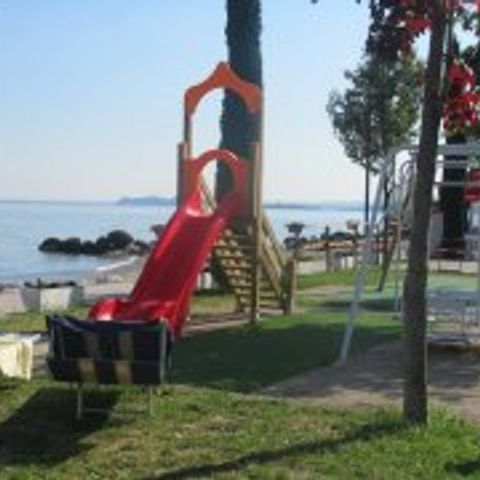 Villaggio Turistico Maderno - Camping Brescia - Afbeelding N°6
