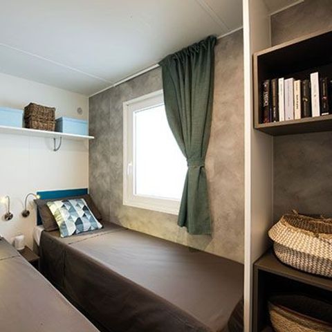Stacaravan 6 personen - Comfort | 3 Slaapkamers | 6 Pers | Verhoogd terras | Airconditioning | TV