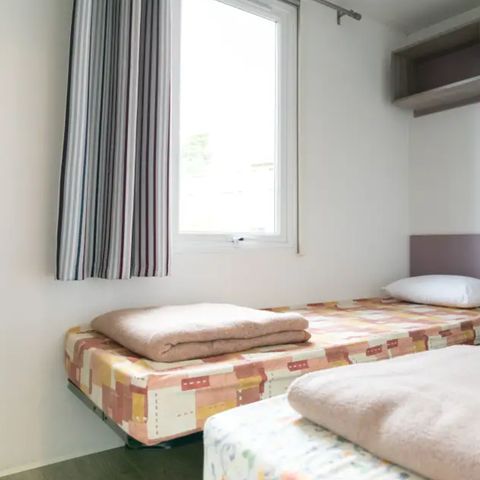 Stacaravan 5 personen - 5 (2 bedrooms)