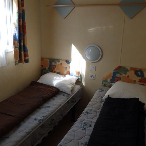 Stacaravan 4 personen - TITANIA 2000
