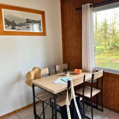 Chalet 4 personen - Chalet Gezellig Klein 3 Kamers 4 Personen + TV