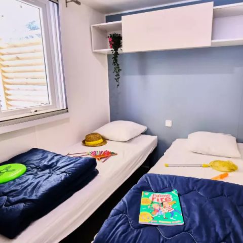 Stacaravan 6 personen - Premium 4 Kamers 6 Personen Airconditioning + TV