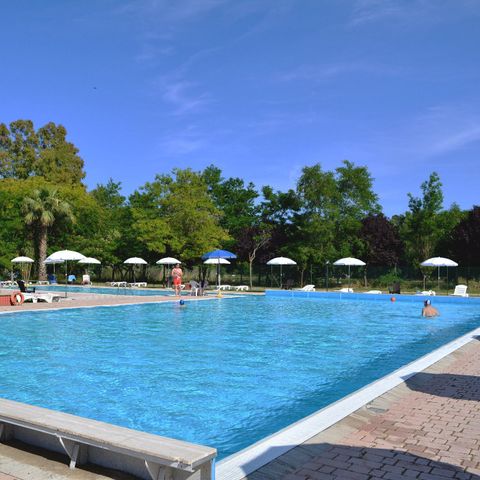 Camping Garden River Centro Vacanze  - Camping Fermo - Afbeelding N°3