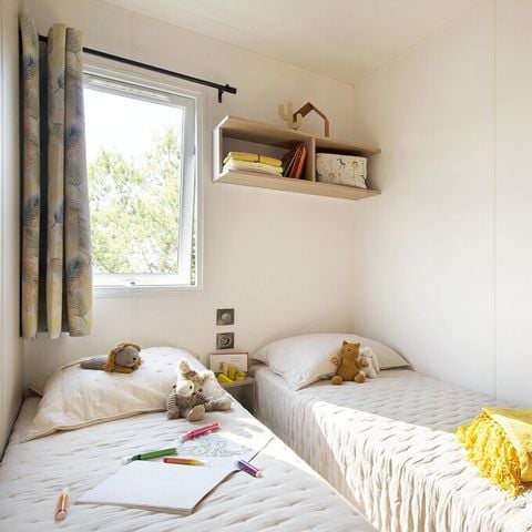 Stacaravan 6 personen - Mobile-home | Comfort | 3 Slaapkamers | 6 Pers. | Verhoogd terras | Airconditioning