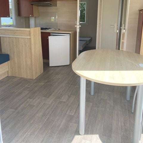 Stacaravan 4 personen - Standaard 27m² inclusief terras 2 slaapkamers + TV