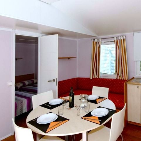 Stacaravan 6 personen - Cottage Wellness