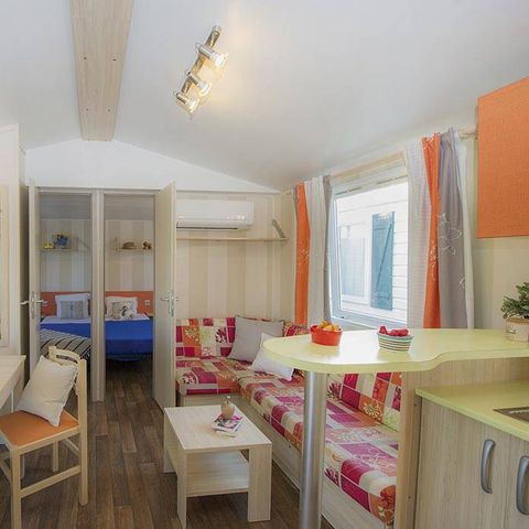 Stacaravan 6 personen - Klassiek | 3 slaapkamers | 6 pers | Verhoogd terras | Airconditioning