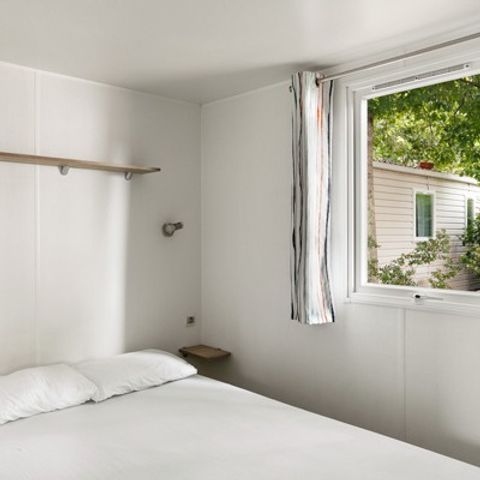 Stacaravan 4 personen - Comfort | 2 slaapkamers | 4 pers | Eenpersoons terras | Airconditioning
