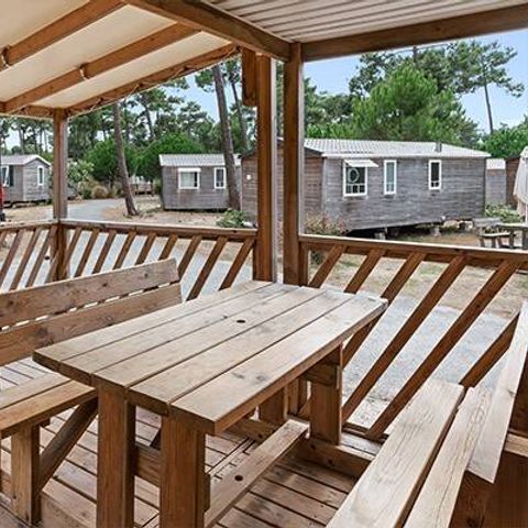 Stacaravan 6 personen - Mobile-home | Premium | 3 slaapkamers | 6 pers. | Verhoogd terras | Airconditioning.