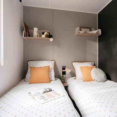 Stacaravan 6 personen - Stacaravan | Premium | 3 slaapkamers | 6 pers. | Terras Lounge | Air-con.