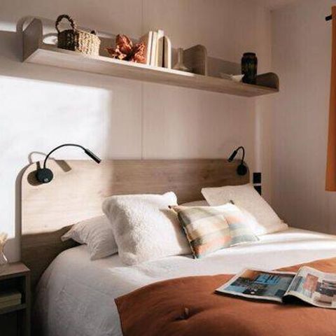 Stacaravan 6 personen - Stacaravan | Premium | 3 slaapkamers | 6 pers. | Terras Lounge | Air-con.