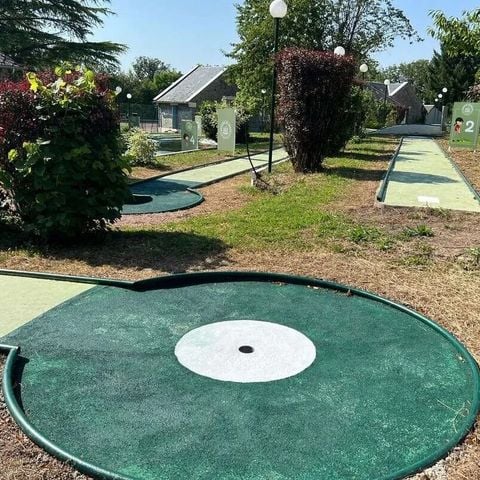 Ushuaïa Villages - Domaine de Scott - Camping Nièvre - Afbeelding N°5