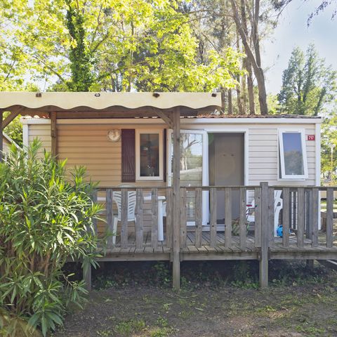 Stacaravan 4 personen - Klassiek | 2 Slaapkamers | 4 Pers. | Verhoogd terras | Airconditioning.