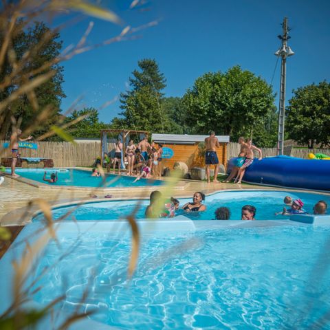 Camping Paradis Family des Issoux d'Ardèche - Ardèche - Afbeelding N°2