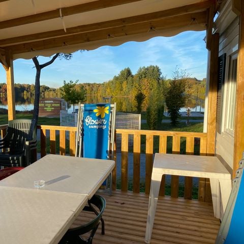Stacaravan 6 personen - CONFORT 36m² - 3 kamers - overdekt terras