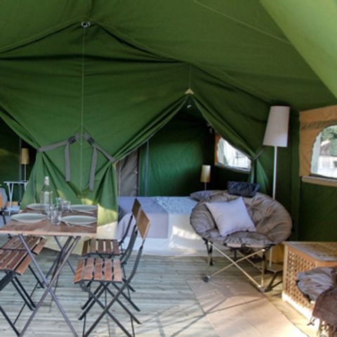 Safaritent 4 personen - Freeflower CONFORT 37m² (2 kamers) met overdekt terras 13m².