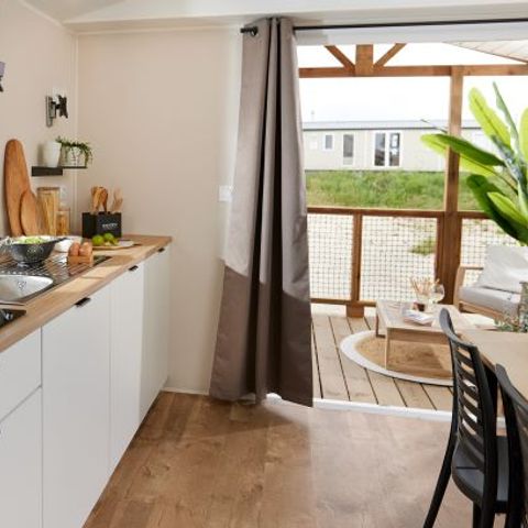 Stacaravan 4 personen - Premium - 35 m² (2 slaapkamers) + Overdekt terras