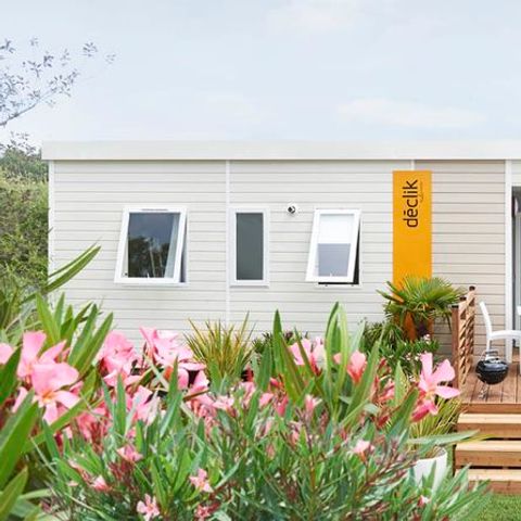 Stacaravan 6 personen - DECLICK met halfoverdekt terras