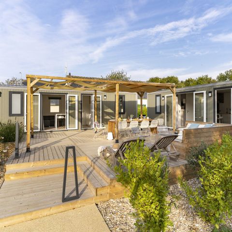 Stacaravan 10 personen - COTTAGE FRIENDS 10p 5ch ****<br/>