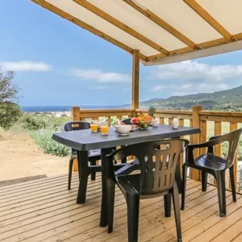 Stacaravan 6 personen - 4 kamers 6 personen Airconditioning