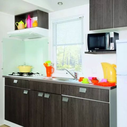 Stacaravan 6 personen - 4 Kamers 6 Personen + TV