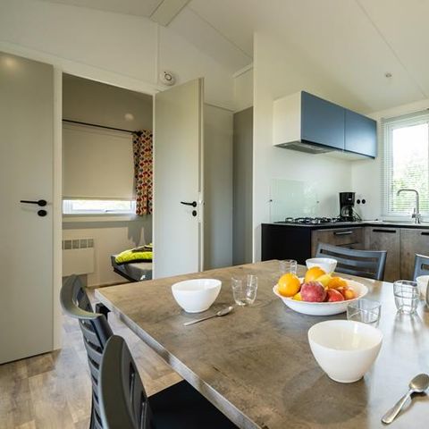 Stacaravan 5 personen - Stacaravan Evasion 28.5m² (2 kamers) (- 9 jaar) + TV + Terras 4/5 pers
