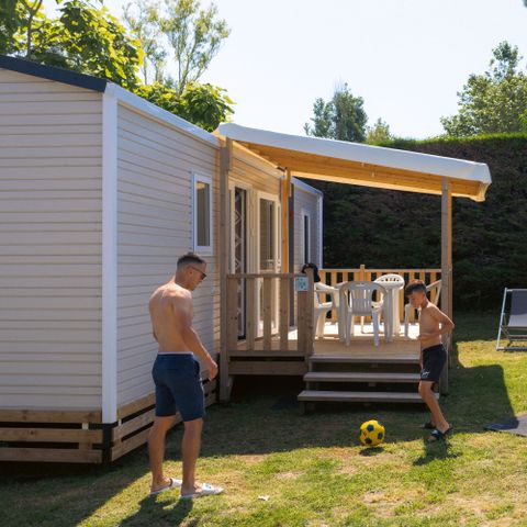 Stacaravan 5 personen - Stacaravan Evasion 28.5m² (2 kamers) (- 9 jaar) + TV + Terras 4/5 pers
