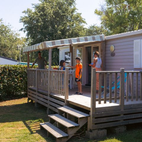 Stacaravan 8 personen - Stacaravan Sable 40m² (4 kamers) + TV + Overdekt terras (+ 8 jaar) 8 pers