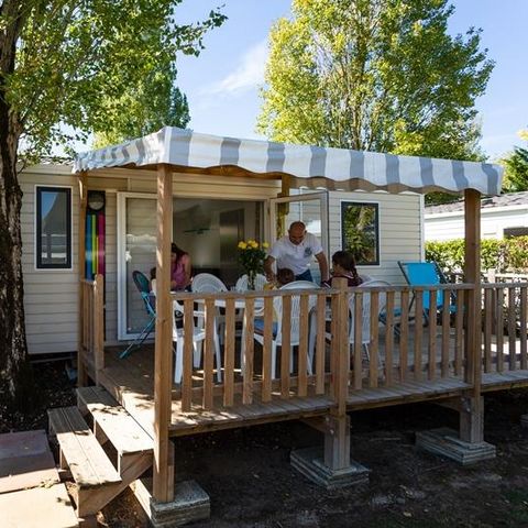 Stacaravan 8 personen - Stacaravan Sable 40m² (4 kamers) + TV + Overdekt terras (+ 8 jaar) 8 pers