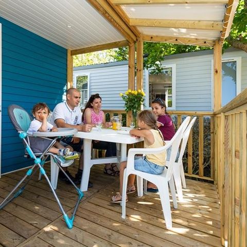 Stacaravan 4 personen - Stacaravan Horizon 27.5m² (2 kamers) (tot 8 jaar) + geïntegreerd terras + TV 4 pers