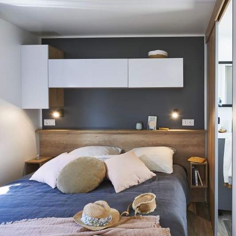 Stacaravan 6 personen - Stacaravan 3 kamers Premium met spa (37m²) 4/6 slaapplaatsen