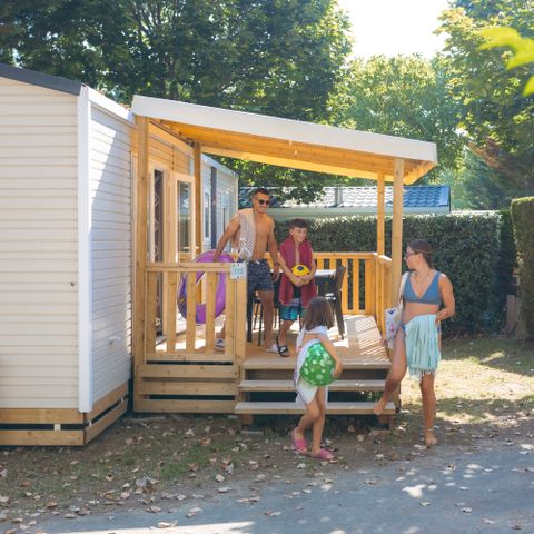 Stacaravan 6 personen - Stacaravan Grand Large Plus 34,5m² (3 kamers) (jonger dan 3 jaar) + TV + Terras + vaatwasser + airconditioning 6 personen
