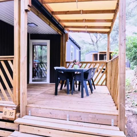 Stacaravan 5 personen -  Premium 3 kamers 4 personen + 1 kind -6 jaar Airconditioning