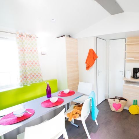 Stacaravan 6 personen - Cottage Séquanie - 32m² - 3 kamers voor grote gezinnen