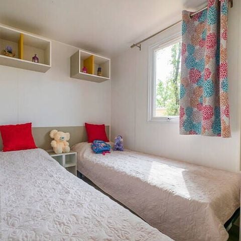 Stacaravan 6 personen - Mobile-home | Comfort | 3 Slaapkamers | 6 Pers. | Verhoogd terras | Airconditioning