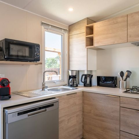 Stacaravan 6 personen - Mobile-home | Premium | 3 slaapkamers | 6 pers | Verhoogd terras | Airconditioning | TV