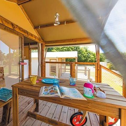 Lodge 5 personen - Tent Lodge | 2 Slaapkamers | Capaciteit 4/5 personen | Zonder badkamer