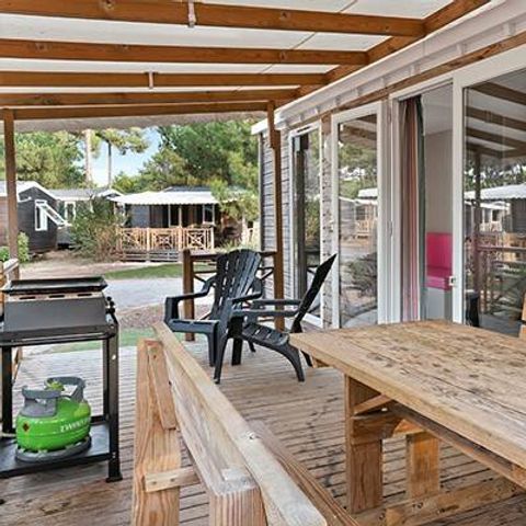 Stacaravan 6 personen - Comfort | 2 Slaapkamers | 4/6 Pers. | *Verhoogd terras *| 1 badkamer | Airconditioning