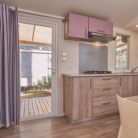 Stacaravan 6 personen - Comfort | 2 Slaapkamers | 4/6 Pers. | *Verhoogd terras *| 1 badkamer | Airconditioning
